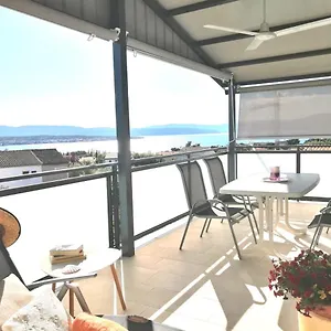  Apartman Lovely Sea View House In Island Krk Croatia